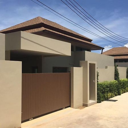 Shanti Villas X Monthstayz Thailand Rawai Buitenkant foto