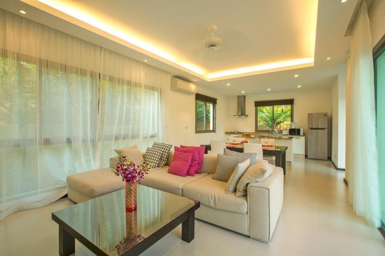 Shanti Villas X Monthstayz Thailand Rawai Buitenkant foto